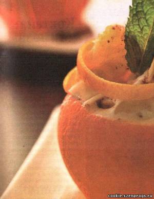 Десерт в апельсиновых "чашечках"